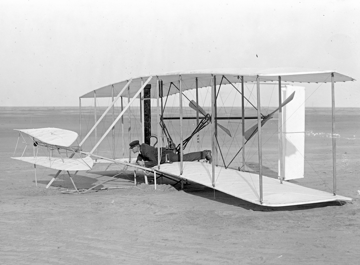 Первый самолёт: как назывался, кто и когда построил